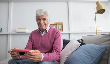 How to Choose the Best Senior Living Option for Your Parents