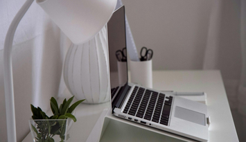 Small Space, Big Performance: The Home-Office Setup That Makes Any Laptop Feel Faster