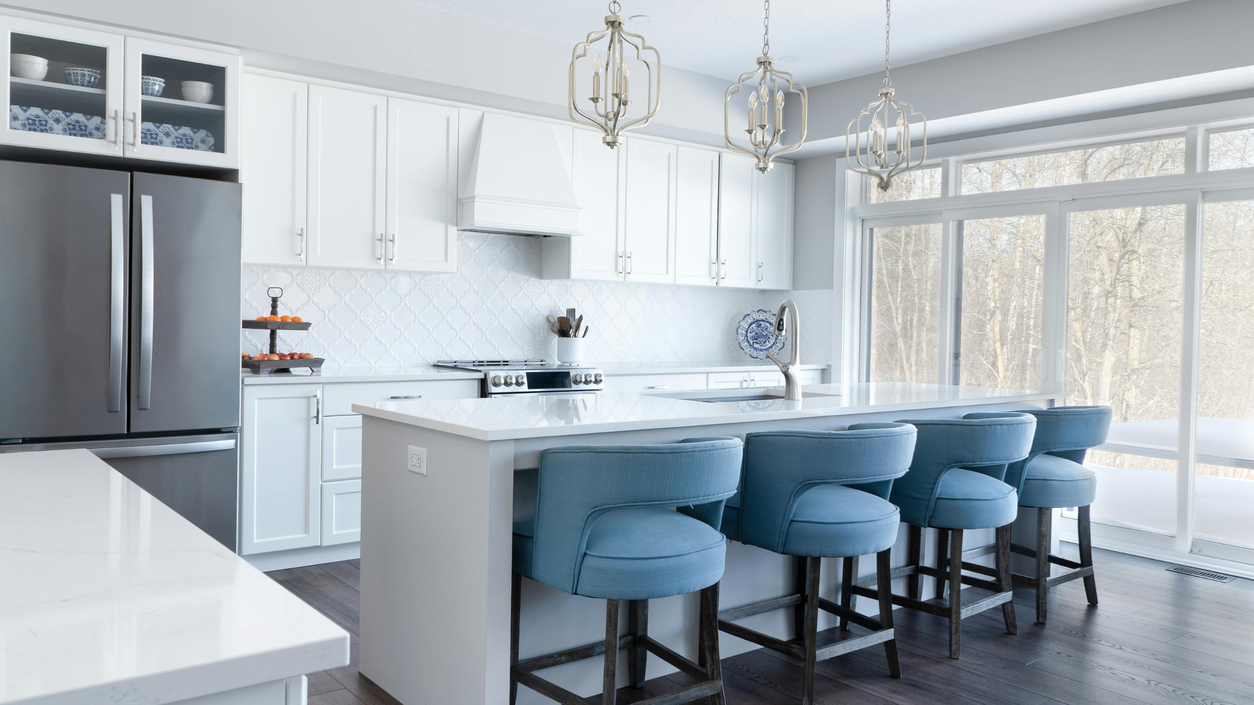Are Modern Kitchens Too Complicated? Easy Fixes That Actually Save You Time