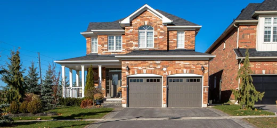 Maintaining Your Home's Curb Appeal: A Guide to Garage Door Care