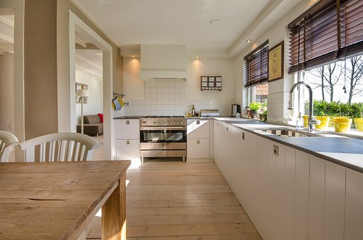 "Tricking The Eye": Making Your Kitchen Look Spacious