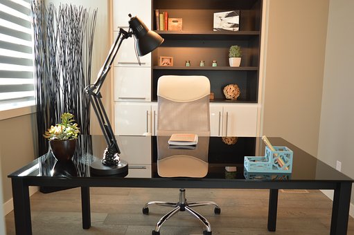 How to decorate a home office space  feng shui way
