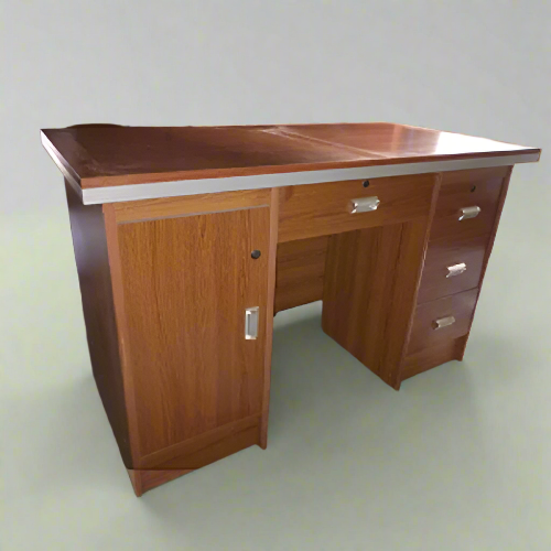 1.4 Metre Office Desk Order Now @HOG Online Marketplace