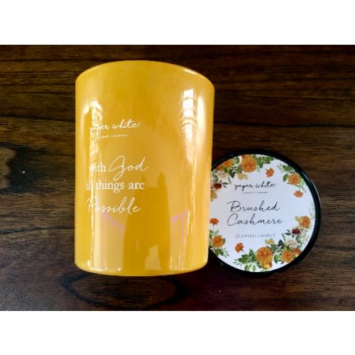 Paper White Candle Company ''Brushed Cashmere Candle'' - 14.8oz