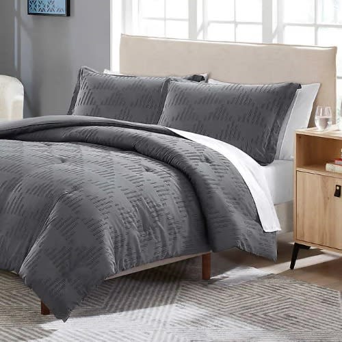 Scott Living Cotton Clipped Jacquard Comforter Set - Queen Comforter - 3-piece. Home Office Garden | HOG-HomeOfficeGarden | online marketplace