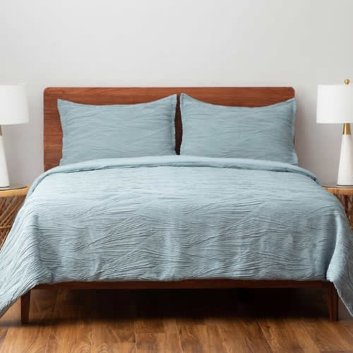 Berkshire Life Pleated Wave 3-piece Blue Comforter Set - King. Home Office Garden | HOG-HomeOfficeGarden | online marketplace