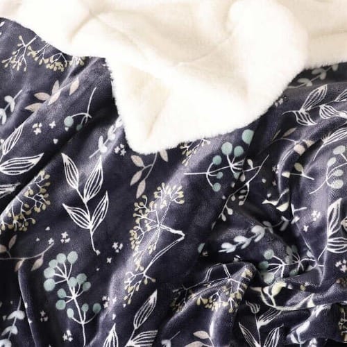 Life Comfort Ultimate Faux Fur Floral Throw Blanket - 60'' X 70''. Home Office Garden | HOG-HomeOfficeGarden | online marketplace