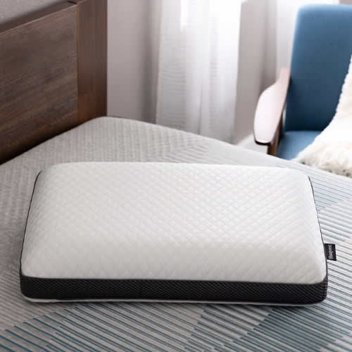 Beautyrest Dualcool Carbon Fiber Memory Foam Pillow With Aquacool Technology. Home Office Garden | HOG-HomeOfficeGarden | online marketplace