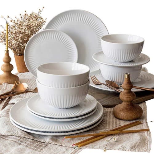 Over&back 12-piece Porcelain Dinnerware Set. Home Office Garden | HOG-HomeOfficeGarden | online marketplace