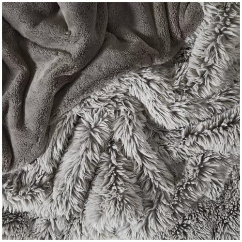 Frye Arctic Luxe Faux Fur Throw Blanket - 60" X 70". Home Office Garden | HOG-HomeOfficeGarden | online marketplace