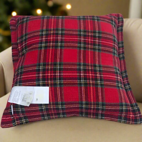 Brentwood Decorative Holiday Plaid Throw Pillow - 18''X 18''. Home Office Garden | HOG-HomeOfficeGarden | online marketplace