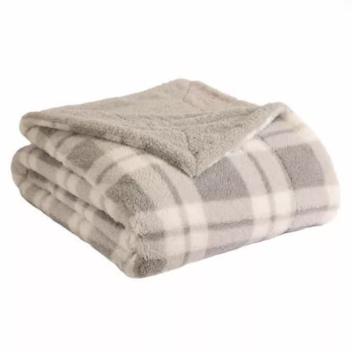 Life Comfort Reversible Sherpa Plush Fleece Blanket 94” X 108” Fits King Or Queen Bed. Home Office Garden | HOG-HomeOfficeGarden | online marketplace