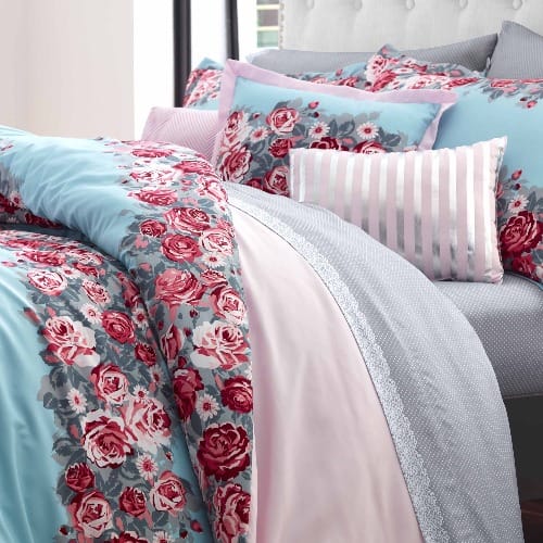 Betsey Johnson Floral Microfiber Plain Weave Washable Comforter Sets- Full/queen