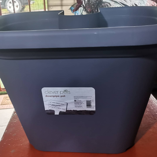 Clever Planter Pot. @HOG - Home Office Garden Online Marketplace