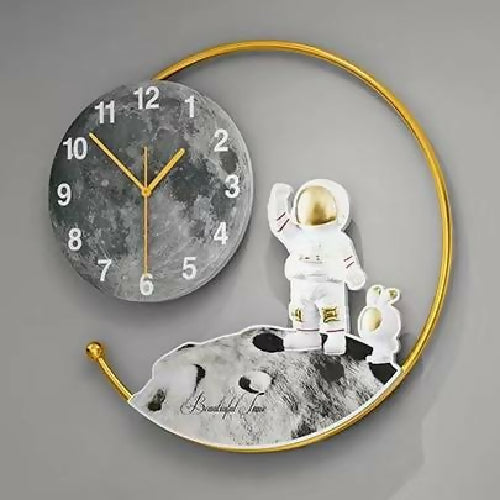 Creative Astronaut Clock @ HOG