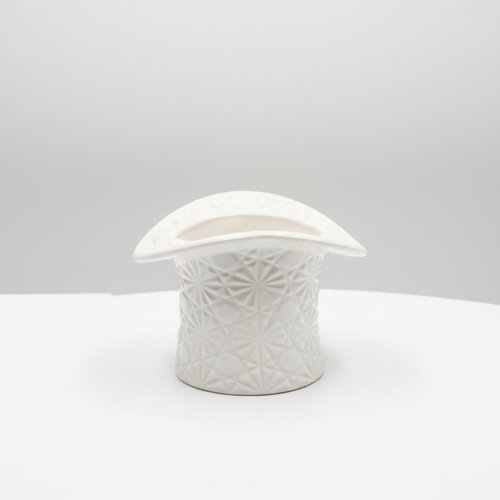 Hat Design Ceramic Center Piece @HOG - Home, Office, Garden, Online Marketplace
