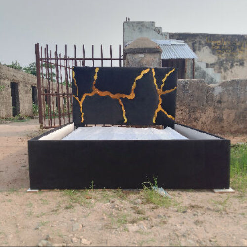 Modern 6 x 4ft Bedframe. @HOG - Home Office Garden Online Marketplace