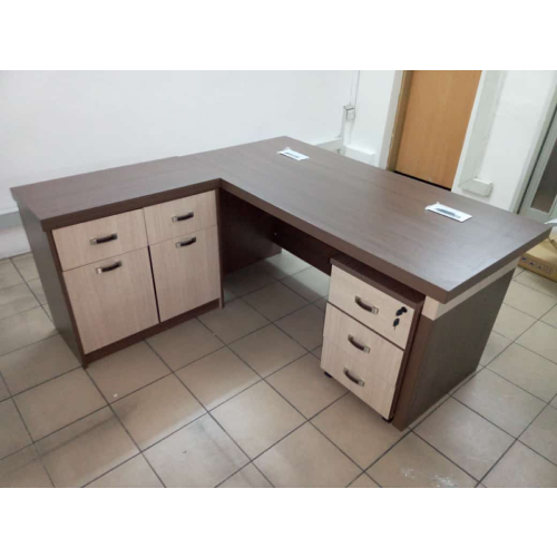 1.6 Meter Executive Table