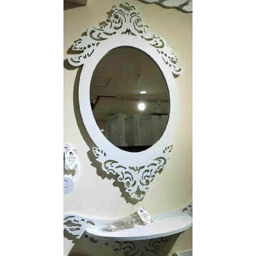 Oriental Queen Mirror With Base