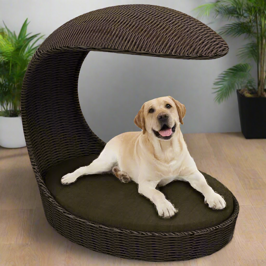 Outdoor Furniture Wicker Dog Basket. @HOG - Home Office Garden Online Marketplace