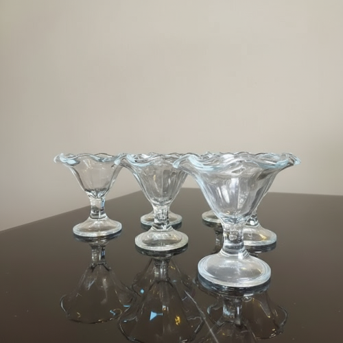 Scalloped Rim Glass Dessert Cups – Set of 6  @HOG - Home, Office, Garden, Online Marketplace