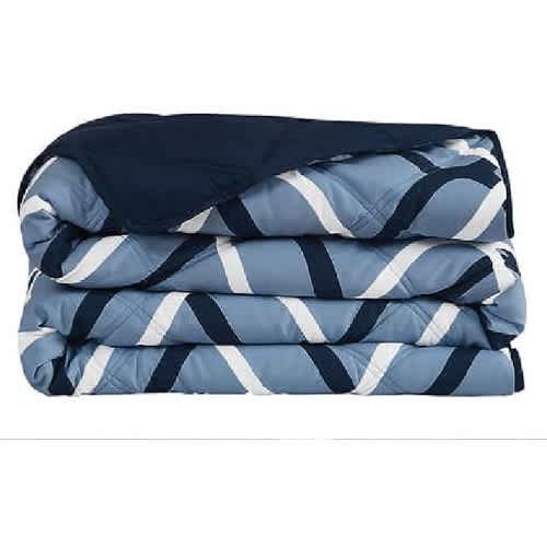 Seasons Collection Down Alternative Blanket King (114" X 100"). Home Office Garden | HOG-HomeOfficeGarden | online marketplace