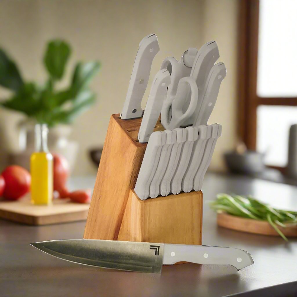 Sharper Image Knife Block Set - 14pcs @ HOG