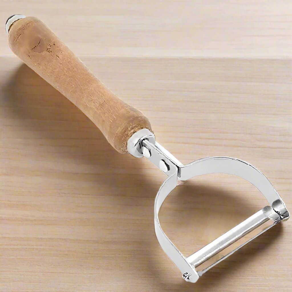 Wooden Handle Peeler @ HOG