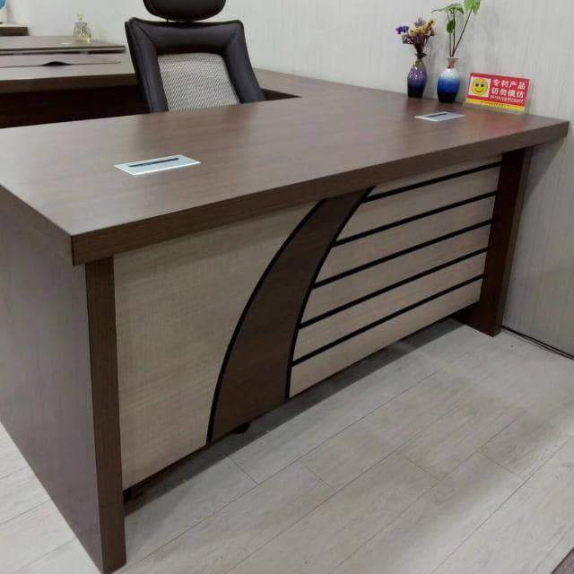 1.4 Meter Executive Table without ExtensionHome Office Garden | HOG-HomeOfficeGarden | HOG-Home.Office.Garden 
