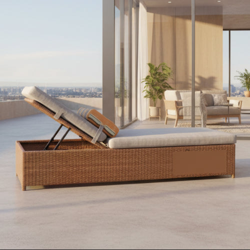 Swimming Poolside Lounger Bed. @HOG - Home Office Garden Online Marketplace