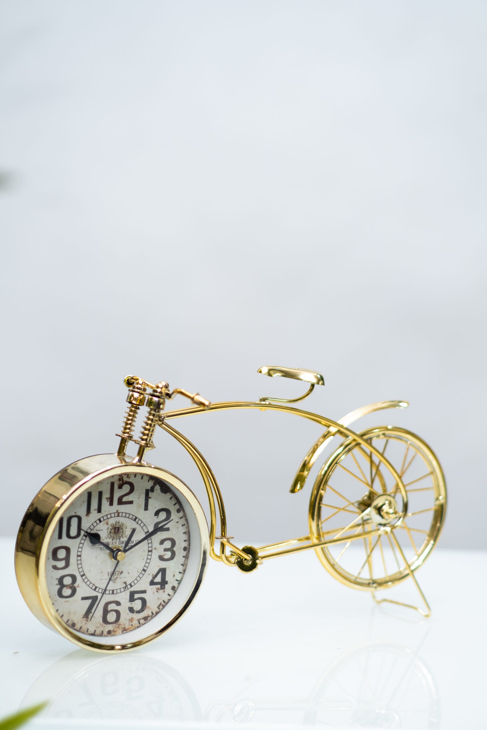 Vintage Metal Bicycle Bike Clock