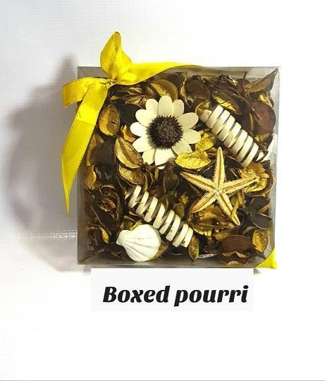 Boxed Yellow Potpourri