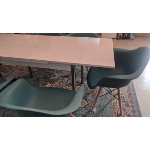 Esrum Extendable Dining Table With 6 Eames Chair -Green