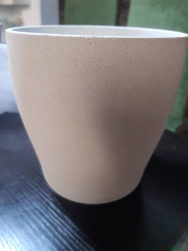 Off white stone wash vase Home Office Garden | HOG-HomeOfficeGarden | online marketplace