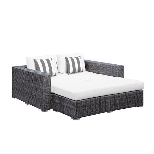 Roslindale 2 Nkan Patio Daybed pẹlu funfun Cushions