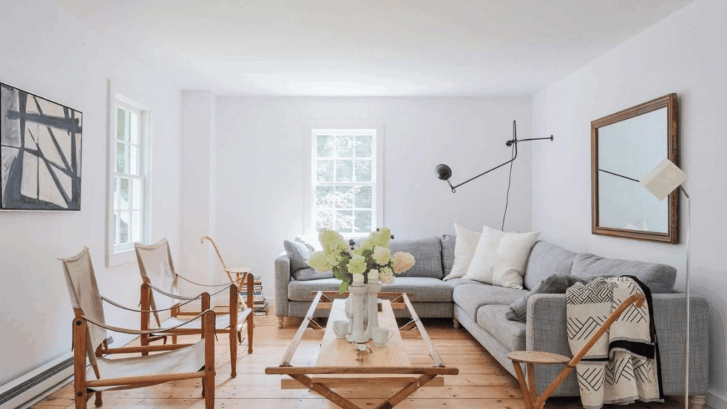 Home decor ideas that create the illusion of a larger space