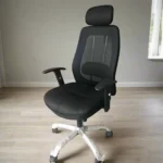 Venti-3 Ergonomic Mesh Chair with Fabric Seat – main product view